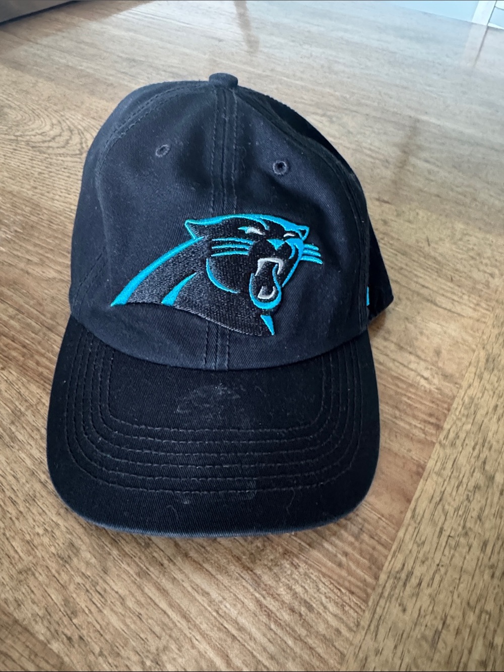 '47 Black Cap with Teal Embroidered Logo Fitted Large